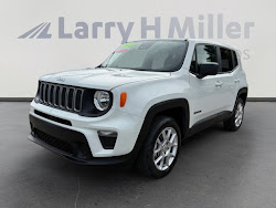2023 Jeep Renegade Latitude 4X4! FACTORY CERTIFIED WARRANTY