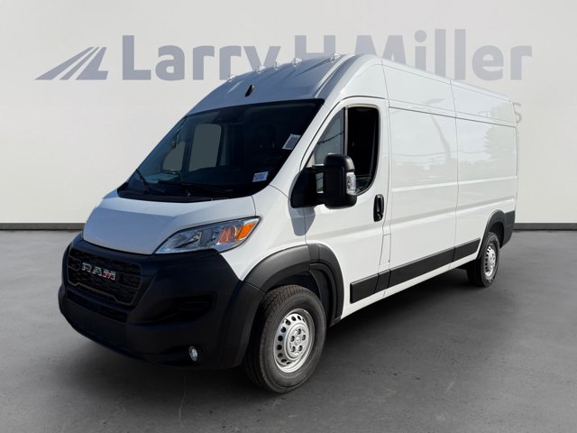 2026 RAM ProMaster Cargo Van Tradesman