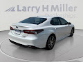 2023 Toyota Camry Hybrid XLE